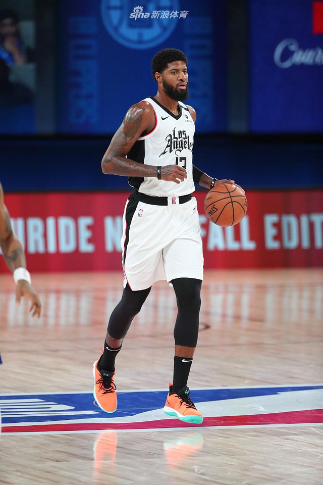 的引援选择 的引援选择