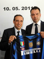 球场的夜风 球场的夜风